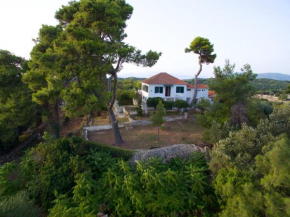 Villa eleni